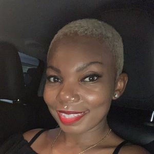 Meet your Posher, Jeri